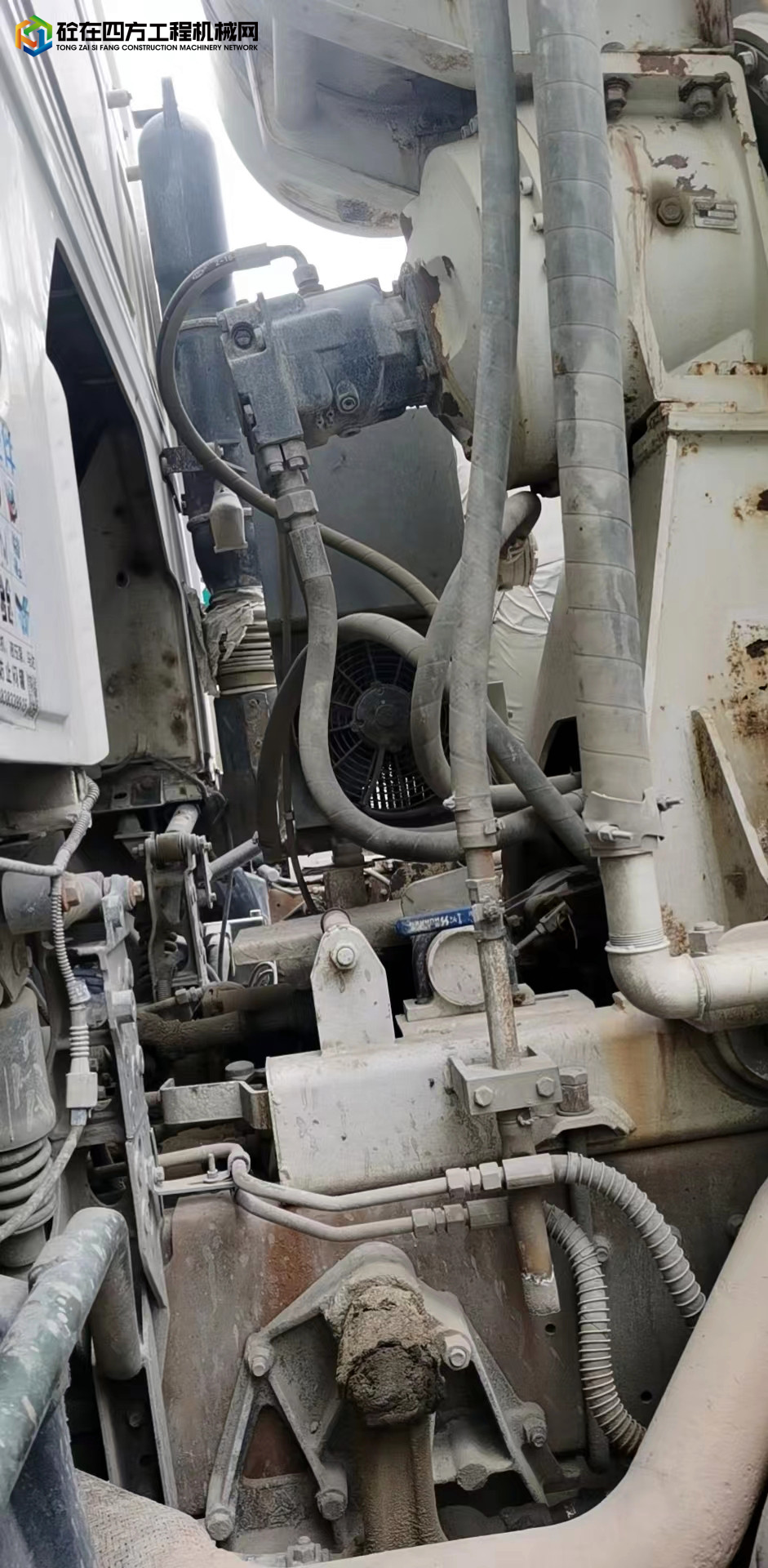 https://images.tongzsf.com/tong/truck_machine/20220518/16284acaf00519.jpg
