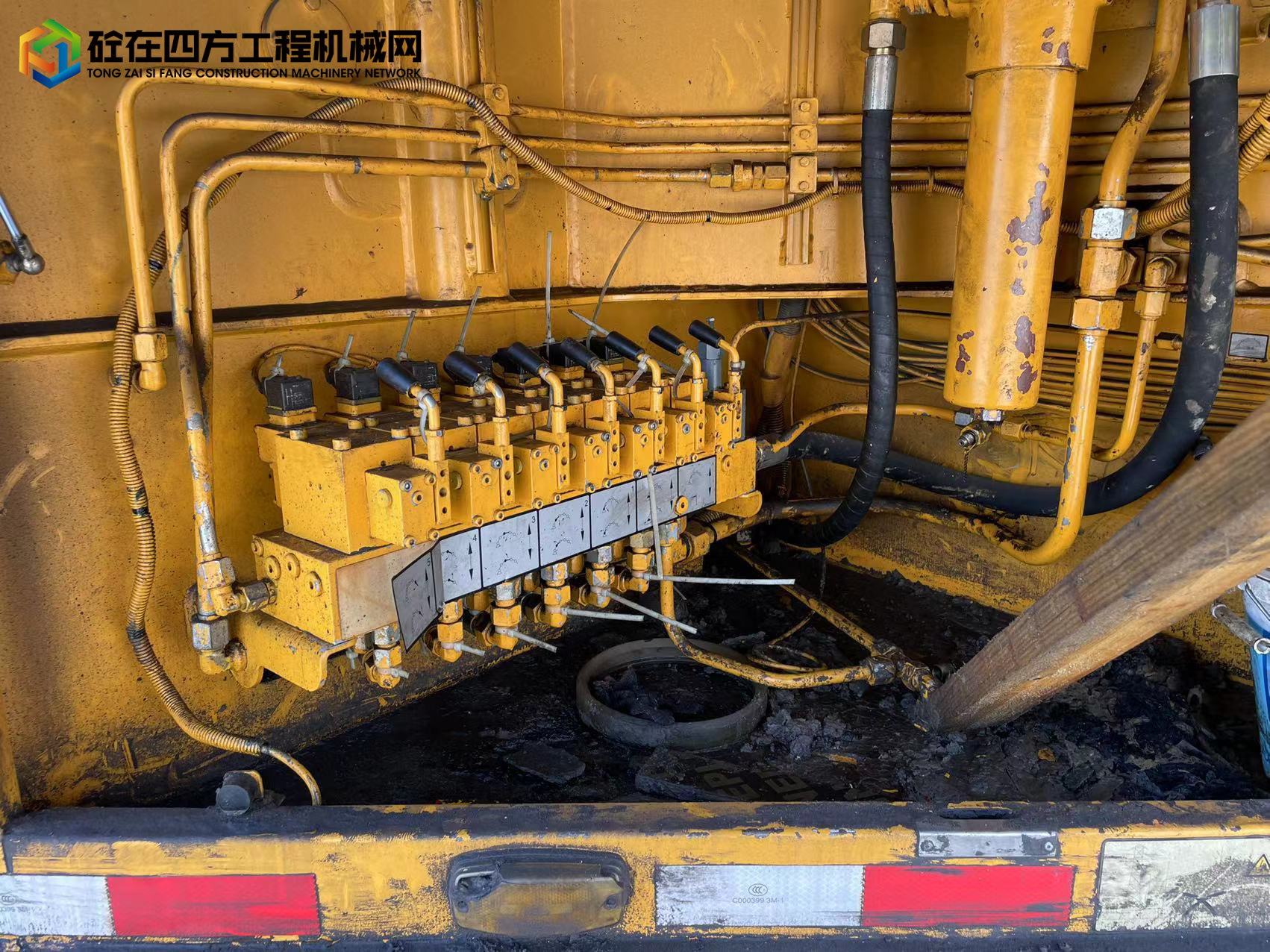 https://images.tongzsf.com/tong/truck_machine/20220519/16285e8347e44b.jpg