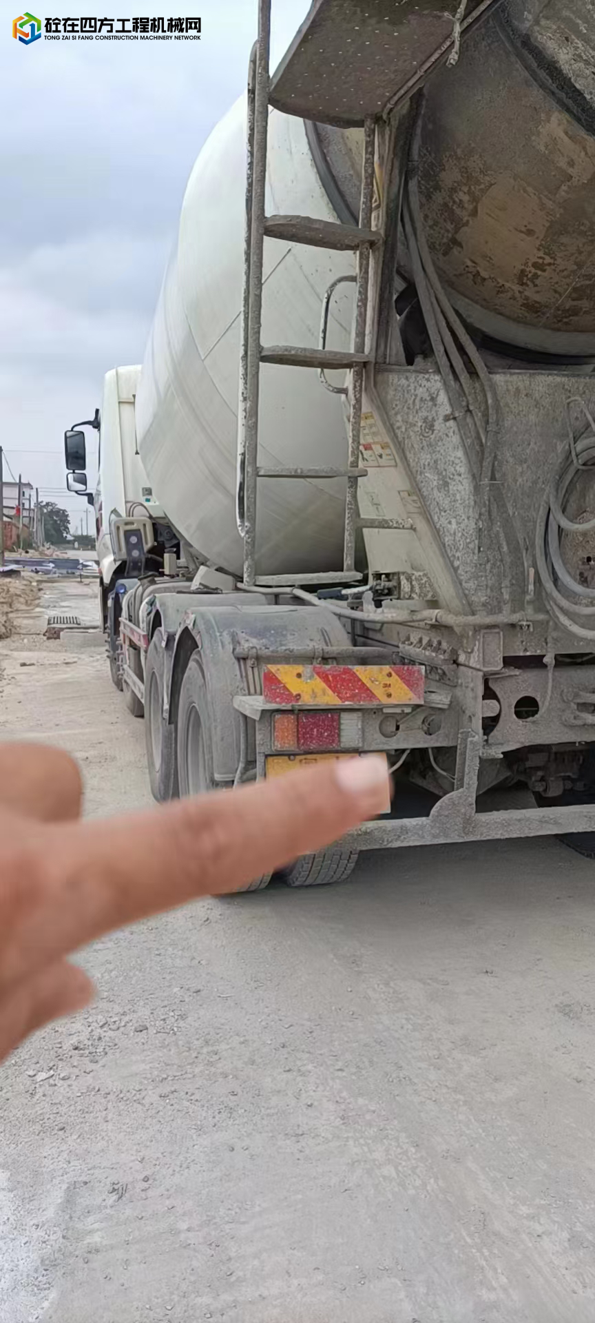 https://images.tongzsf.com/tong/truck_machine/20220520/1628755bc51ca2.jpg