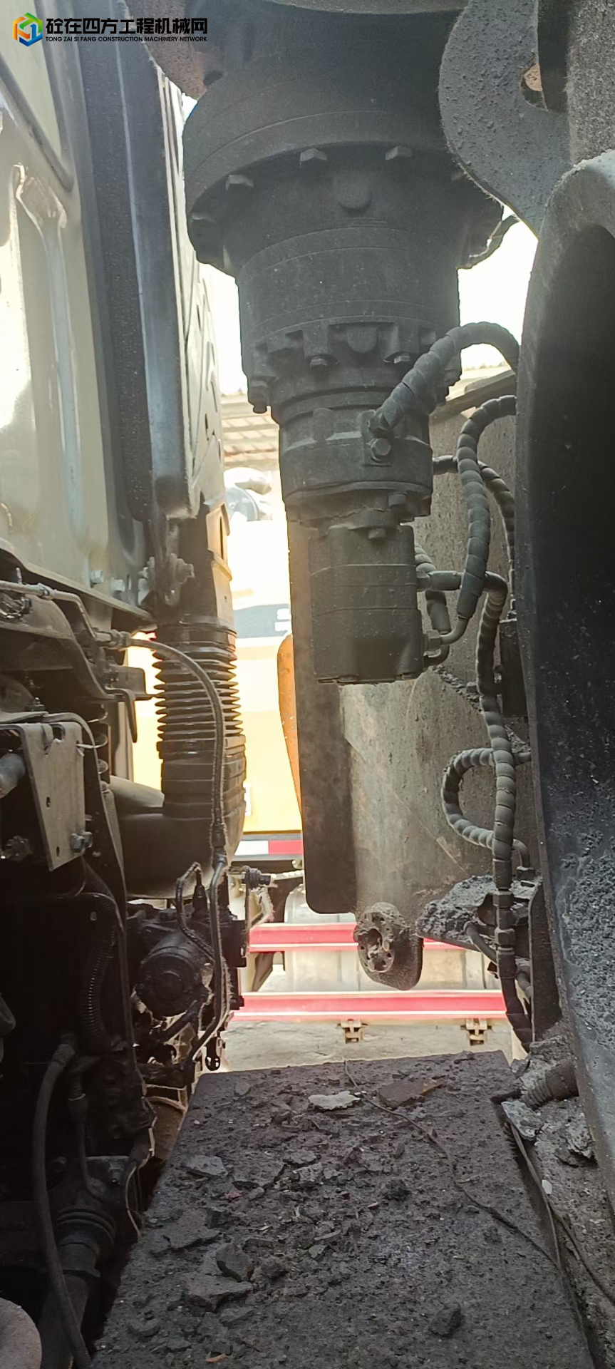 https://images.tongzsf.com/tong/truck_machine/20220521/1628896a9caa5d.jpg