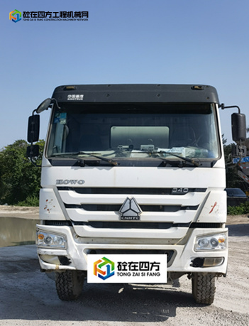 https://images.tongzsf.com/tong/truck_machine/20220521/16288bdce89a4e.jpg