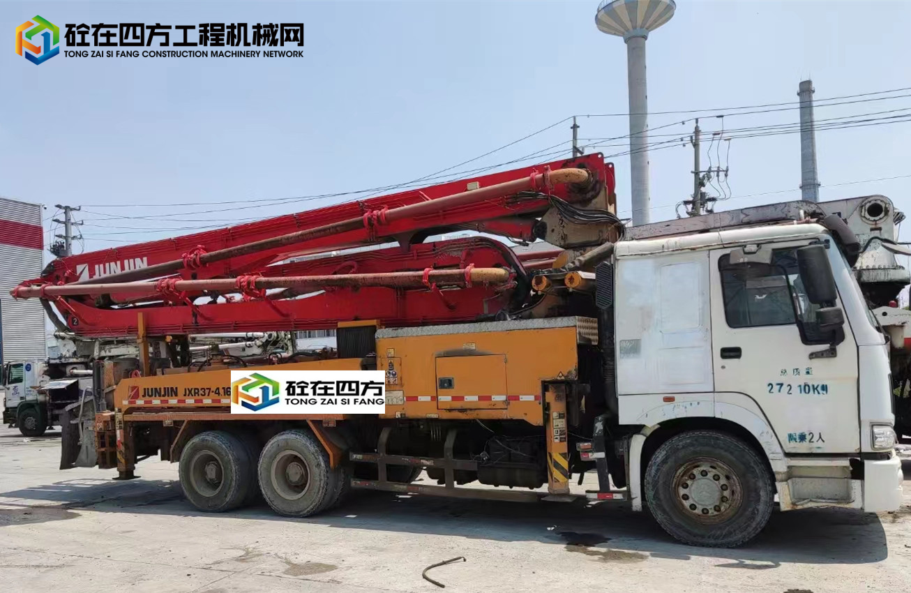 https://images.tongzsf.com/tong/truck_machine/20220523/1628b3b630a52a.jpg