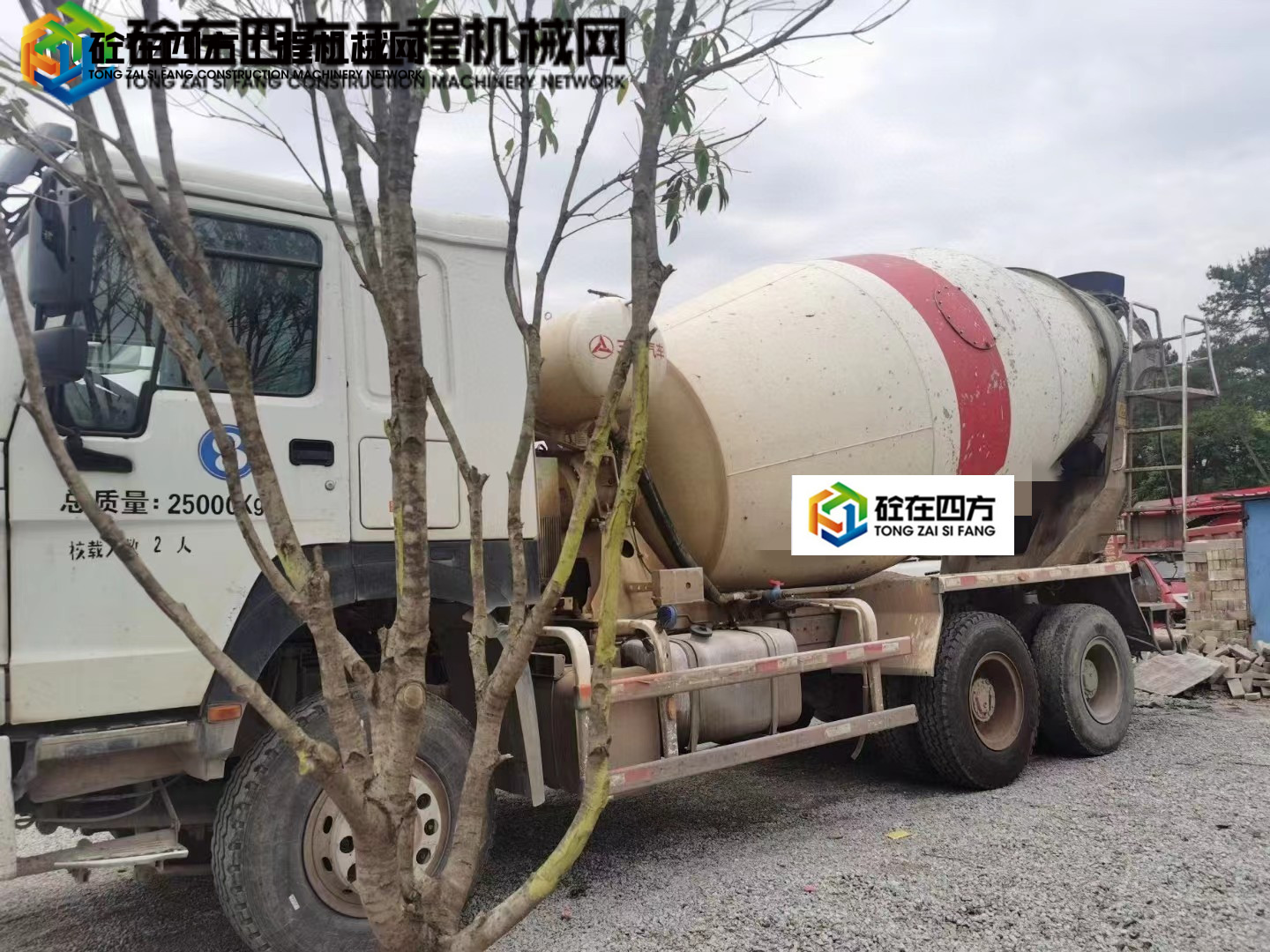 https://images.tongzsf.com/tong/truck_machine/20220524/1628c33445ee2a.jpg