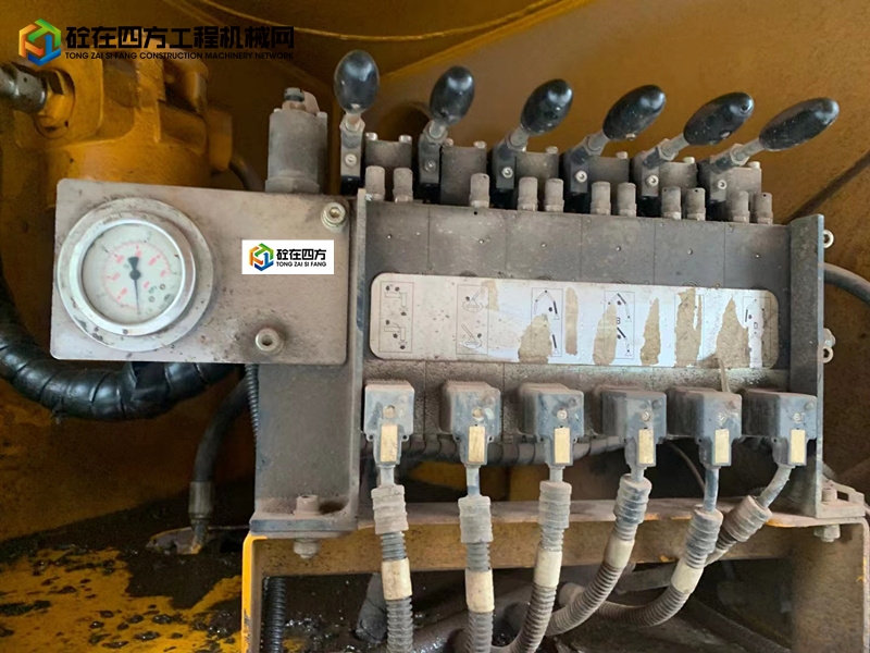 https://images.tongzsf.com/tong/truck_machine/20220525/1628dda07e568f.jpg
