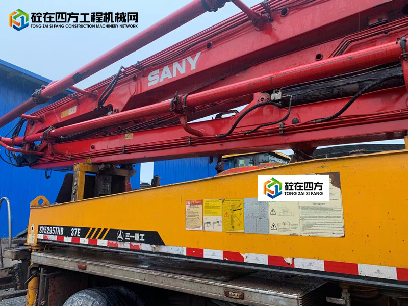 https://images.tongzsf.com/tong/truck_machine/20220525/1628dda0884ddc.jpg