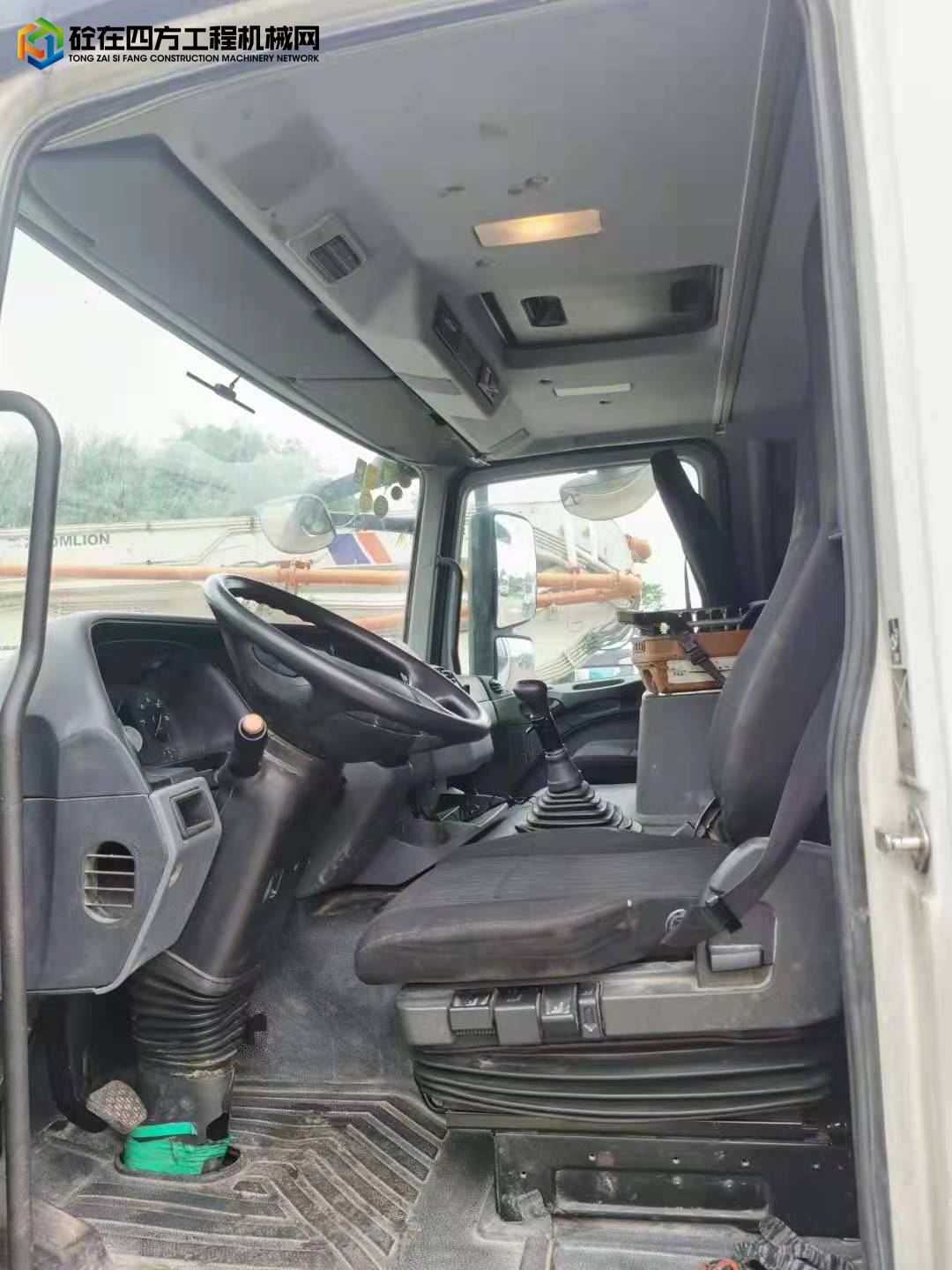https://images.tongzsf.com/tong/truck_machine/20220525/1628dfa97325f1.jpg