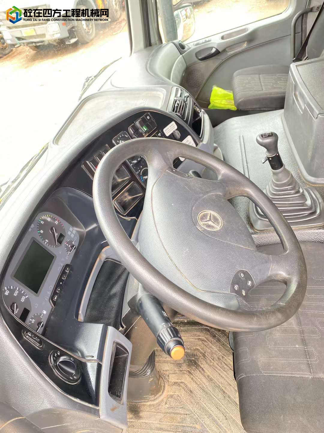 https://images.tongzsf.com/tong/truck_machine/20220527/162904c608dddf.jpg