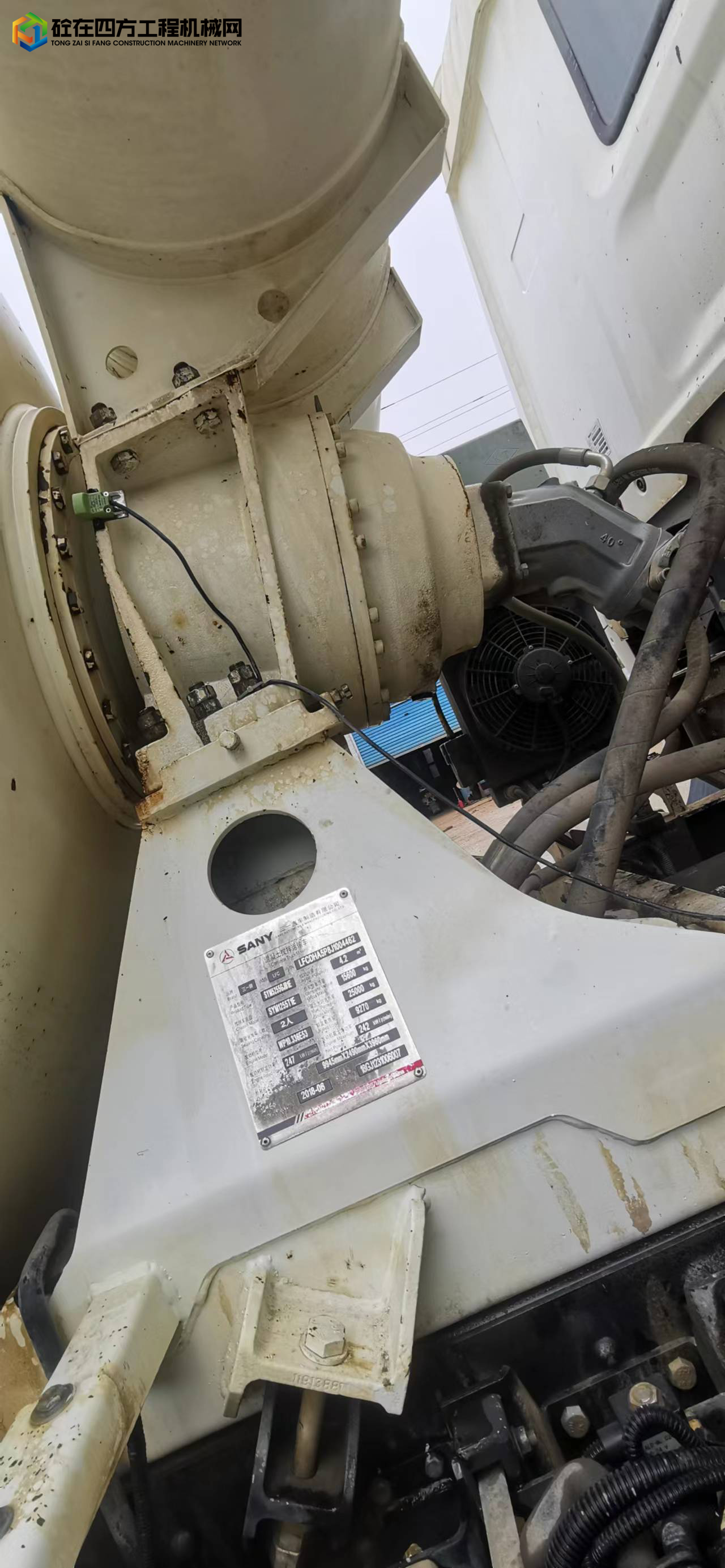 https://images.tongzsf.com/tong/truck_machine/20220531/162962f4abc214.jpg
