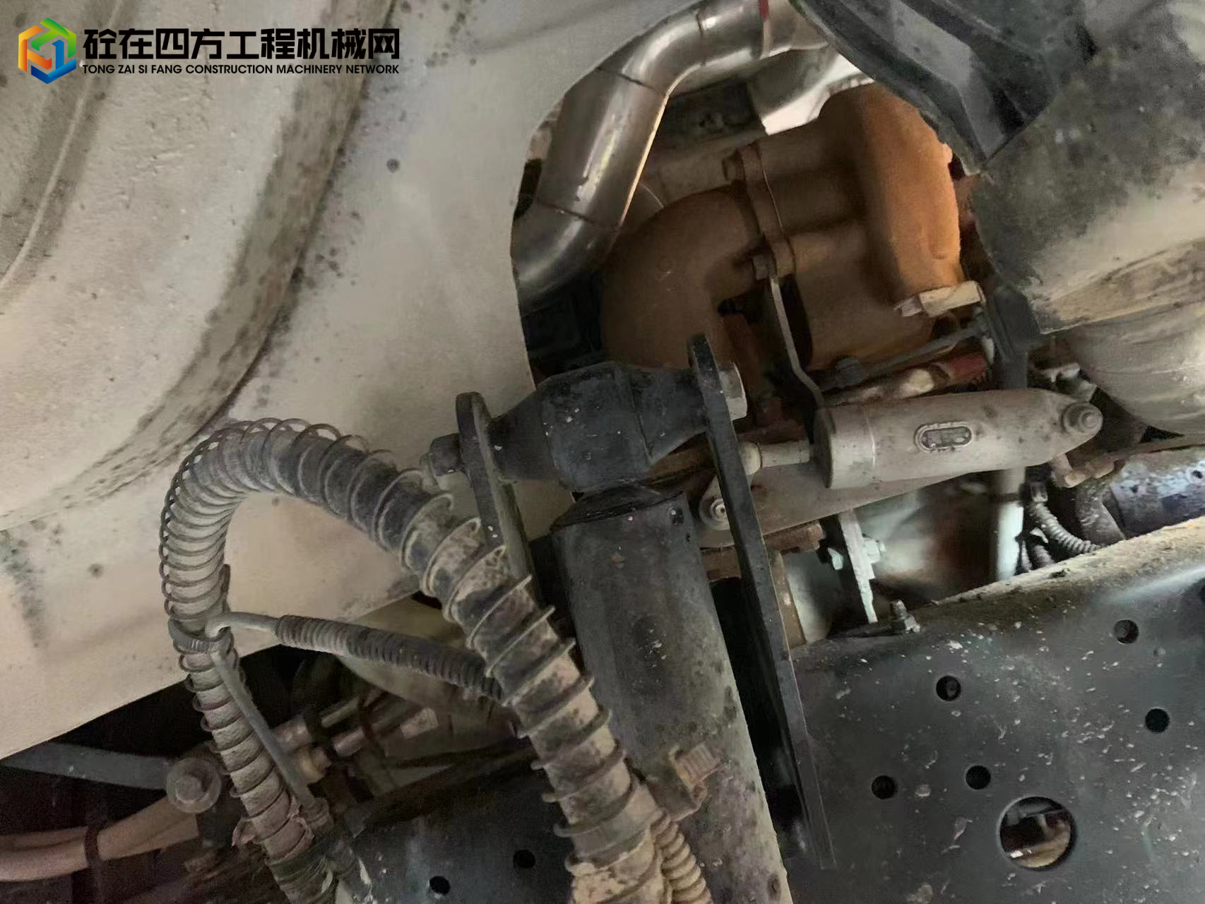 https://images.tongzsf.com/tong/truck_machine/20220601/16296ff7b94f41.jpg