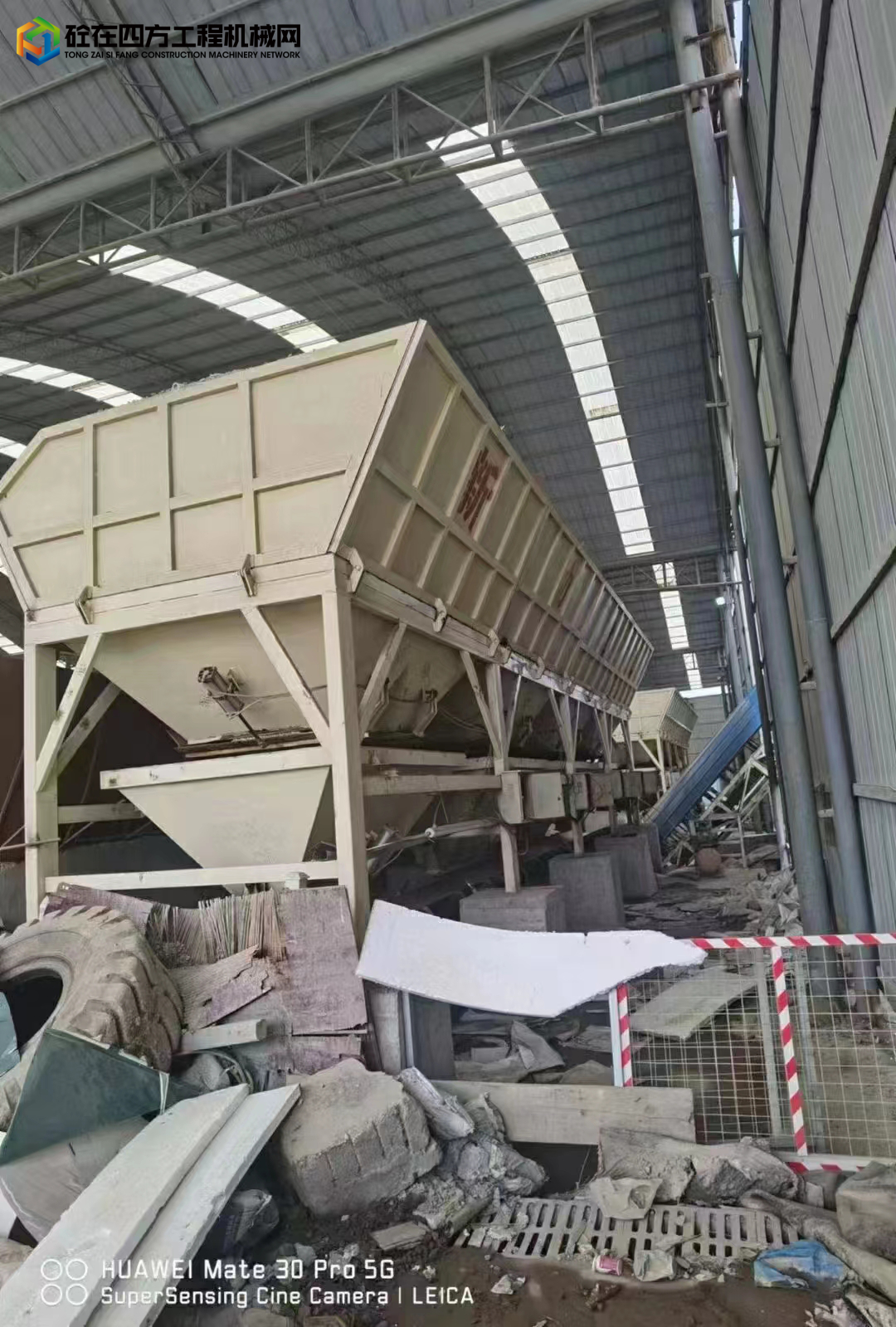 https://images.tongzsf.com/tong/truck_machine/20220602/162985c5541381.jpg