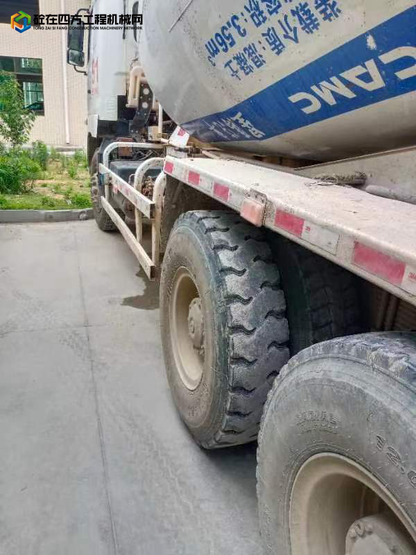 https://images.tongzsf.com/tong/truck_machine/20220604/1629b1d4c28044.jpg