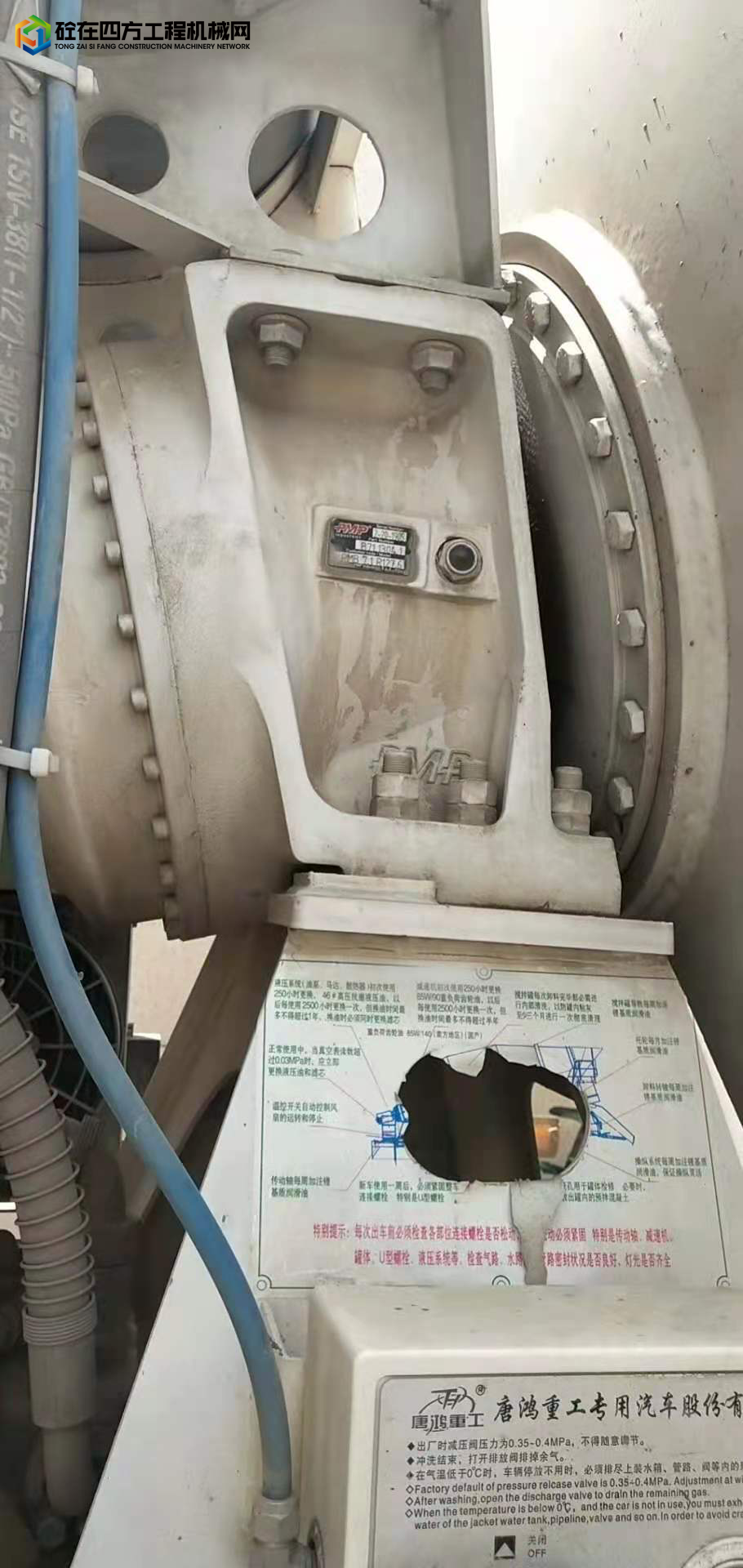 https://images.tongzsf.com/tong/truck_machine/20220604/1629b6dbfc6a1b.jpg