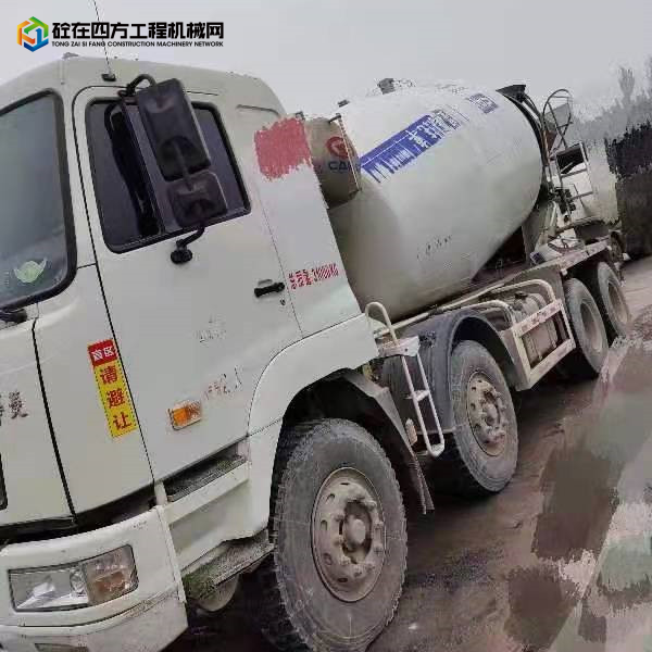 https://images.tongzsf.com/tong/truck_machine/20220606/1629d5bf637a73.jpg