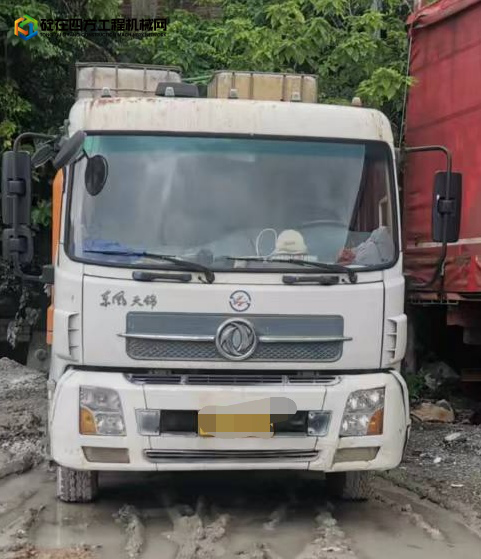 https://images.tongzsf.com/tong/truck_machine/20220609/162a1616ee2a7a.jpg
