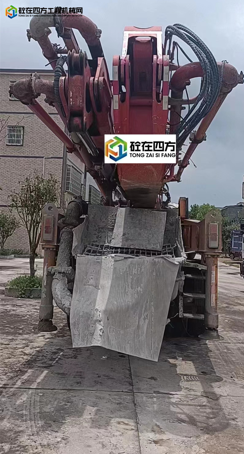 https://images.tongzsf.com/tong/truck_machine/20220609/162a1ba813689e.jpg