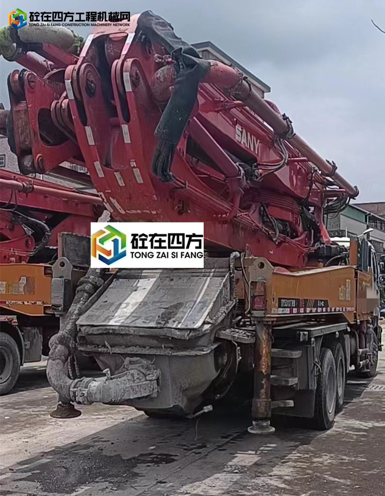 https://images.tongzsf.com/tong/truck_machine/20220609/162a1bb2379fe4.jpg