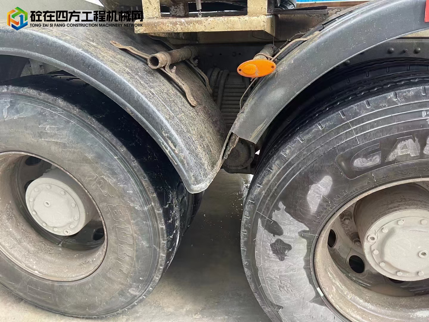 https://images.tongzsf.com/tong/truck_machine/20220610/162a2f8fb651e7.jpg