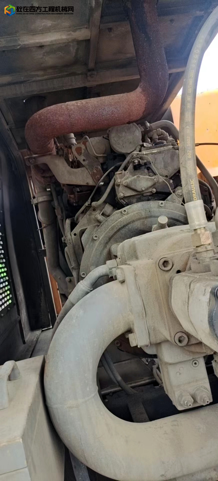 https://images.tongzsf.com/tong/truck_machine/20220610/162a2ff38f321e.jpg