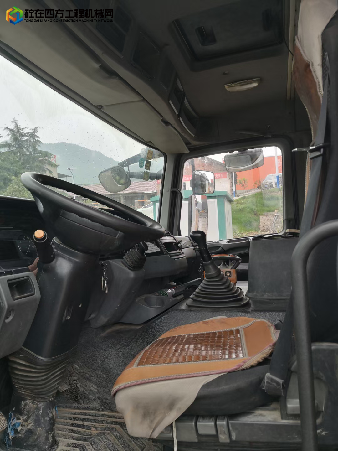 https://images.tongzsf.com/tong/truck_machine/20220612/162a5505e4a5e4.jpg