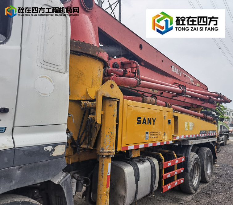 https://images.tongzsf.com/tong/truck_machine/20220614/162a827112041d.jpg