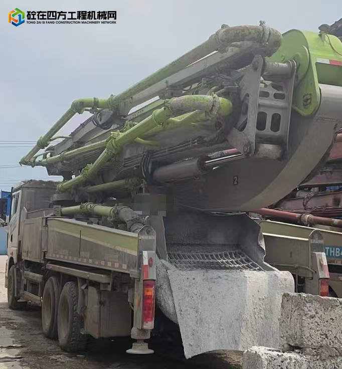 https://images.tongzsf.com/tong/truck_machine/20220614/162a88c9ec47a3.jpg