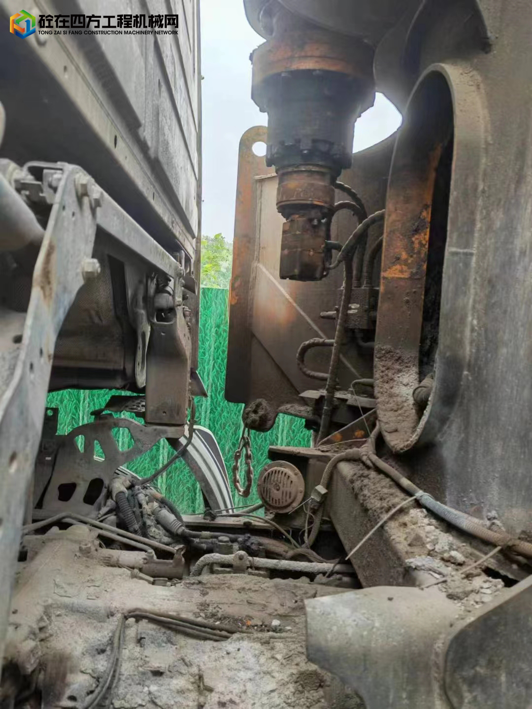 https://images.tongzsf.com/tong/truck_machine/20220615/162a96fe2e7941.jpg