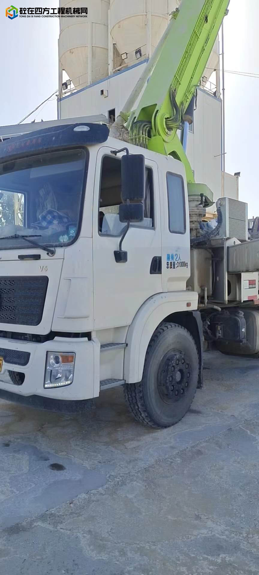 https://images.tongzsf.com/tong/truck_machine/20220616/162aa9a0aba9bf.jpg