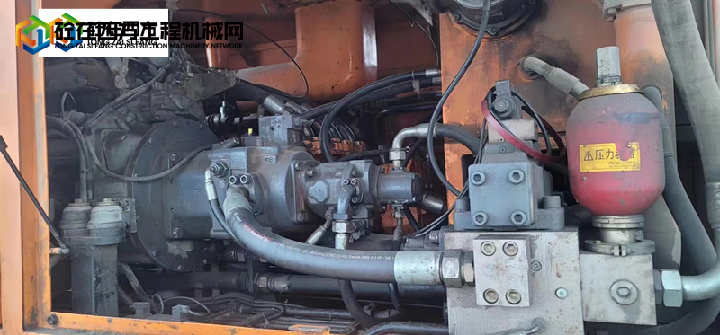 https://images.tongzsf.com/tong/truck_machine/20220616/162aaf87d38253.jpg