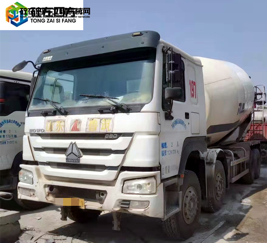 https://images.tongzsf.com/tong/truck_machine/20220617/162ac1f609c54c.jpg
