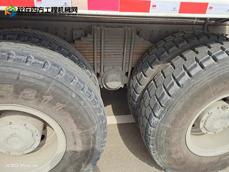 https://images.tongzsf.com/tong/truck_machine/20220620/162b0197c278ce.jpg