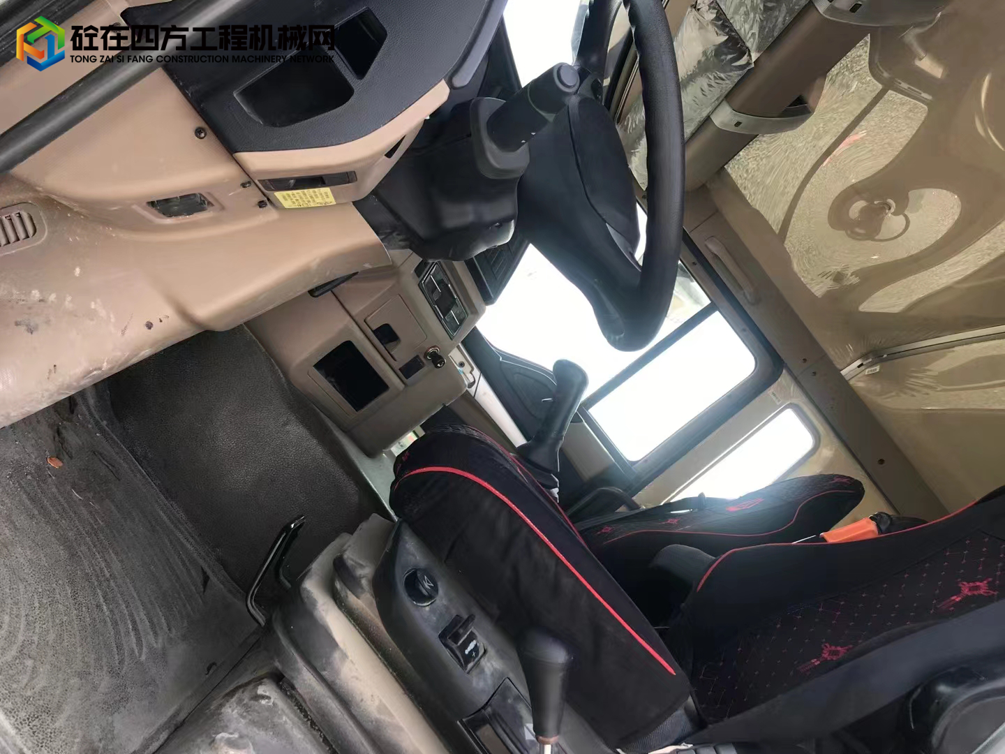 https://images.tongzsf.com/tong/truck_machine/20220620/162b0412196a50.jpg
