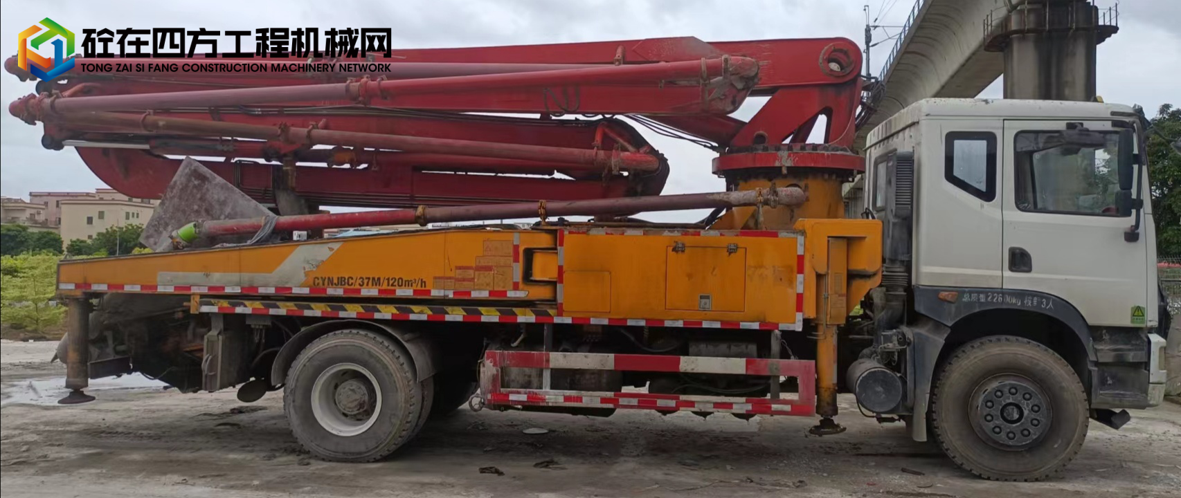 https://images.tongzsf.com/tong/truck_machine/20220622/162b2b56356856.jpg