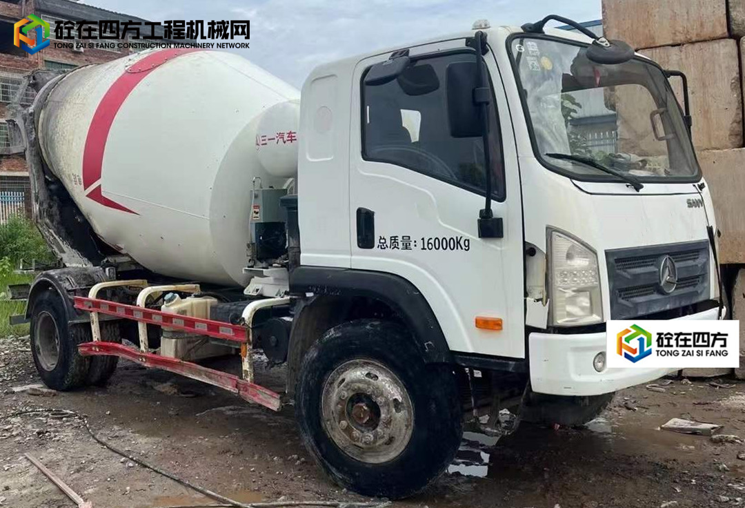 https://images.tongzsf.com/tong/truck_machine/20220622/162b2bb00a0273.jpg