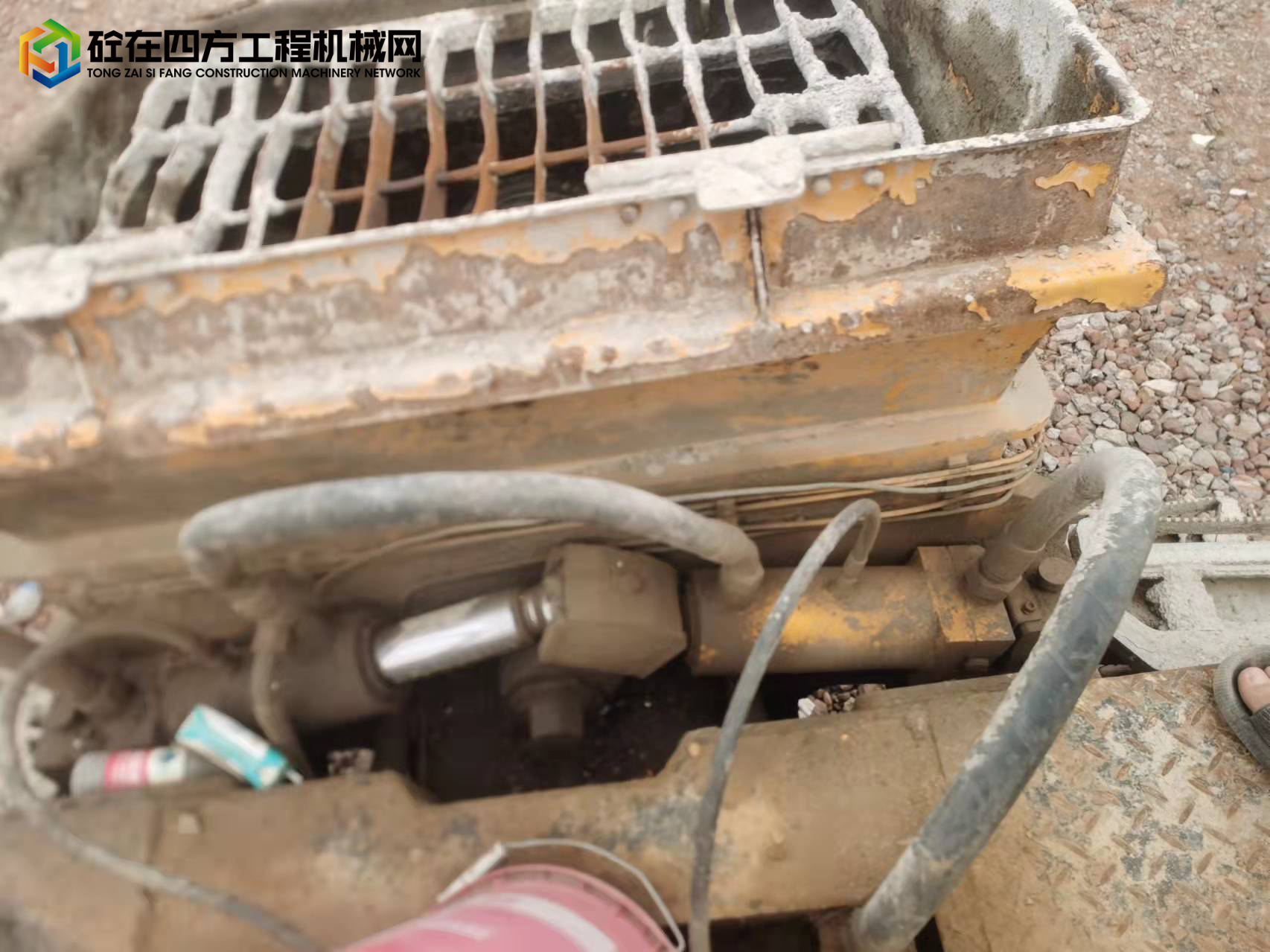 https://images.tongzsf.com/tong/truck_machine/20220622/162b2e7a836b6d.jpg