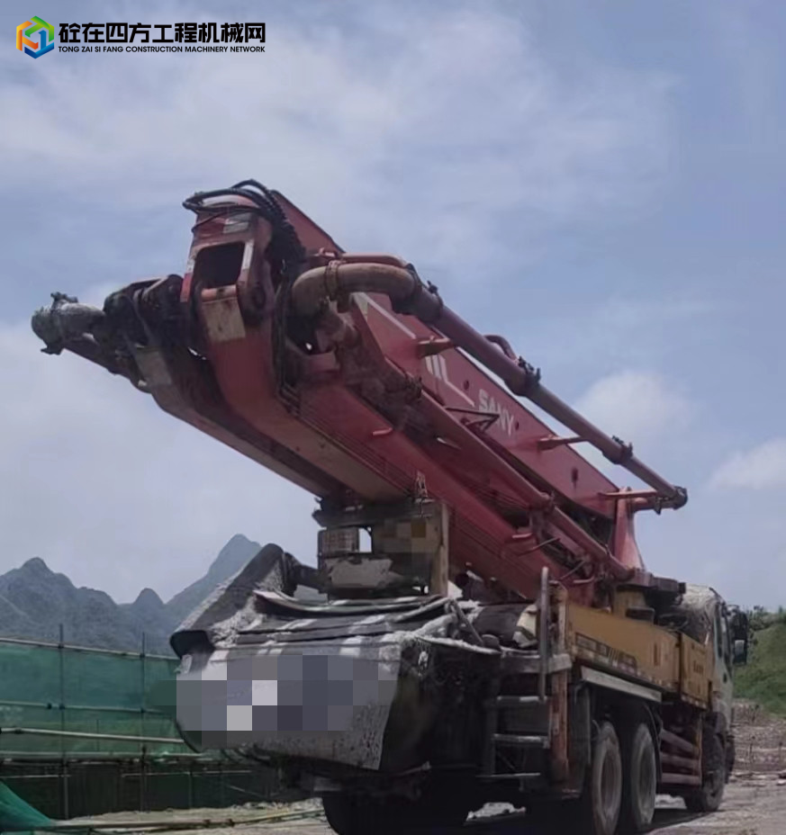 https://images.tongzsf.com/tong/truck_machine/20220624/162b56b51ba580.jpg