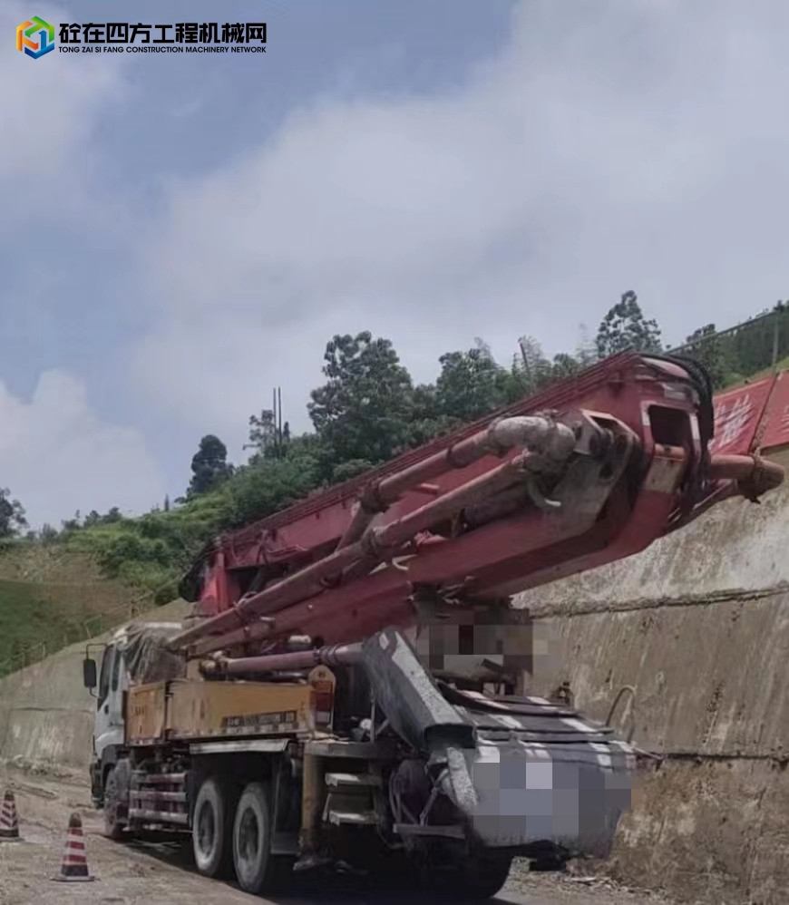 https://images.tongzsf.com/tong/truck_machine/20220624/162b56b526eb45.jpg