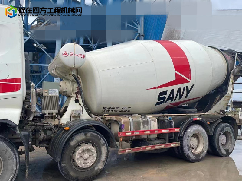 https://images.tongzsf.com/tong/truck_machine/20220627/162b92458bee08.jpg