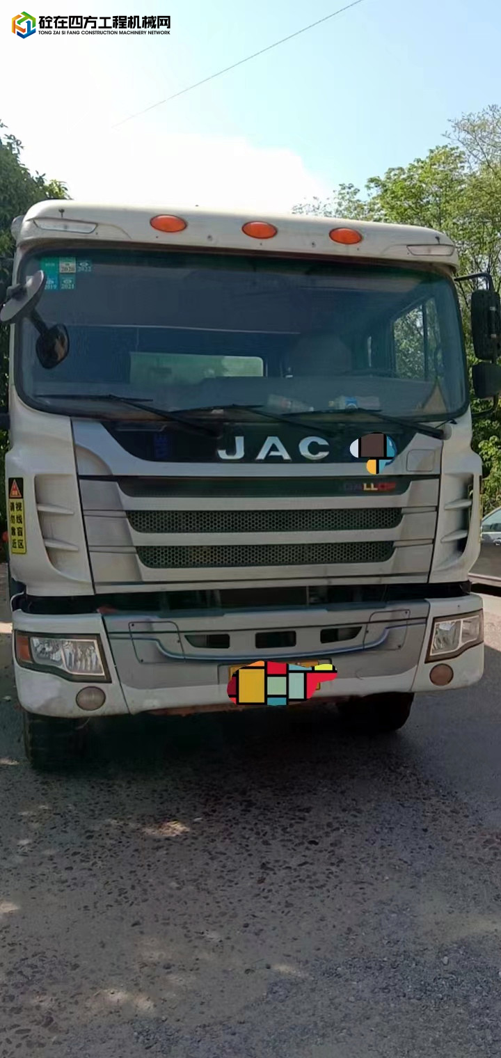 https://images.tongzsf.com/tong/truck_machine/20220627/162b97a29aa2f1.jpg