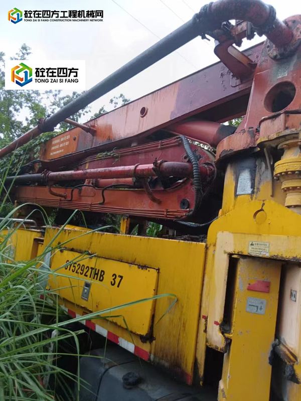 https://images.tongzsf.com/tong/truck_machine/20220630/162bd1431bf771.jpg