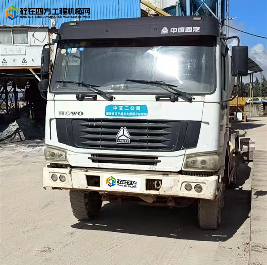 https://images.tongzsf.com/tong/truck_machine/20220630/162bd4a3db624b.jpg