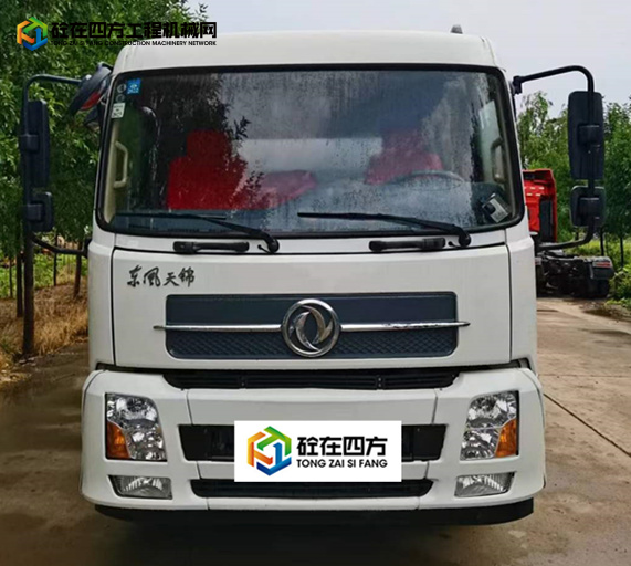 https://images.tongzsf.com/tong/truck_machine/20220630/162bd516a695f0.jpg