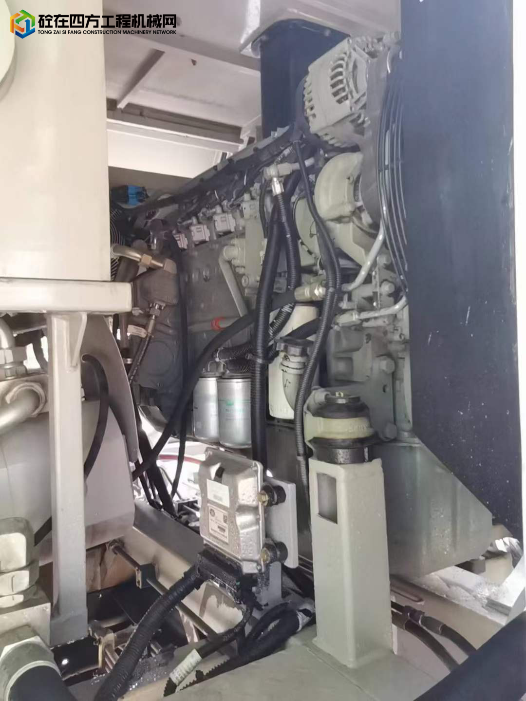 https://images.tongzsf.com/tong/truck_machine/20220630/162bd516d47239.jpg