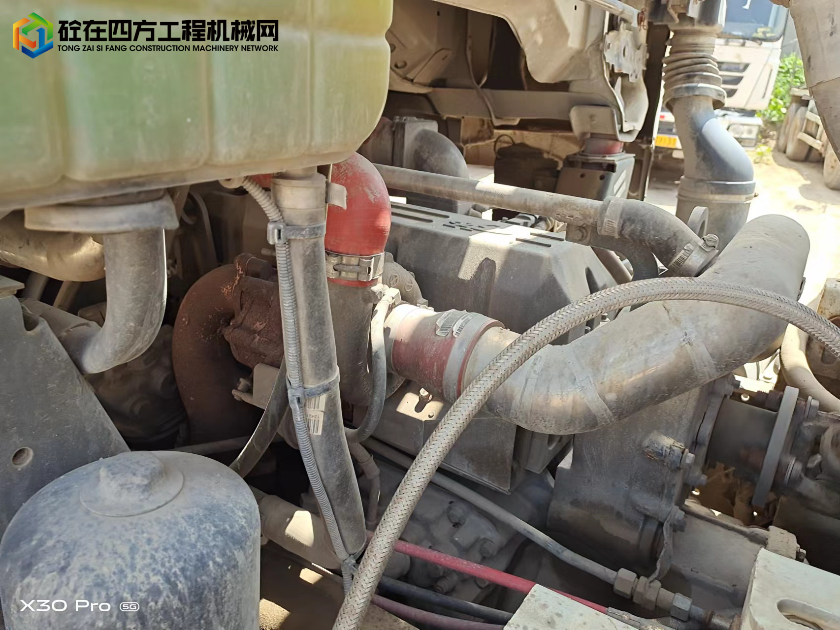 https://images.tongzsf.com/tong/truck_machine/20220630/162bd535fe3e98.jpg