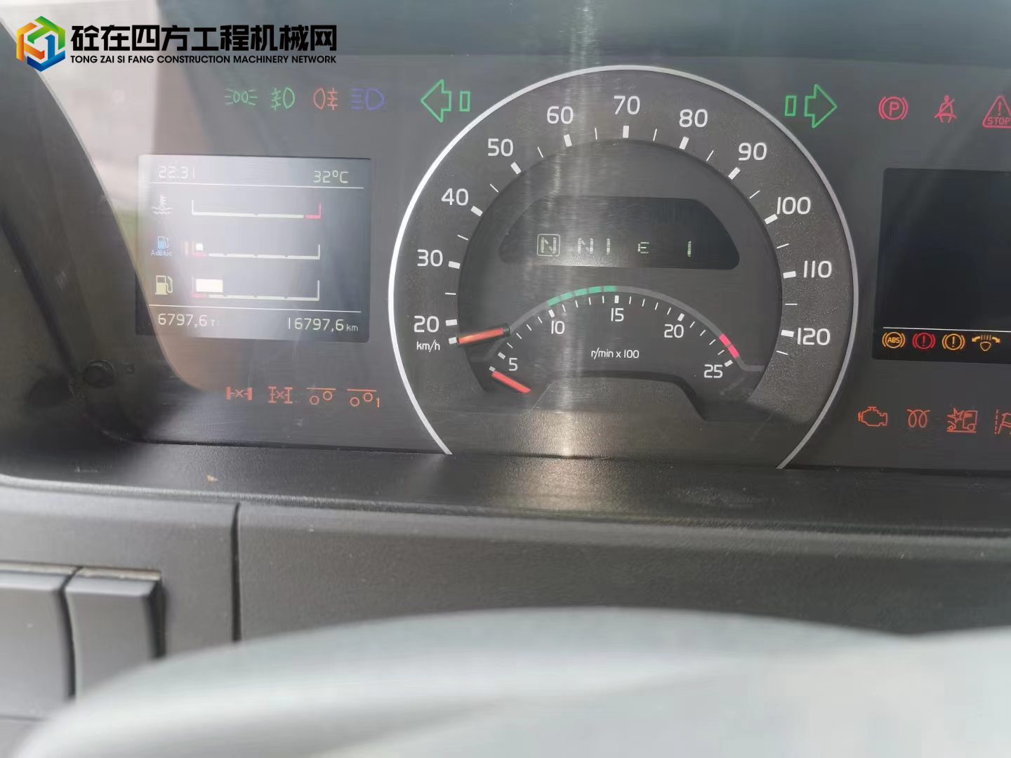 https://images.tongzsf.com/tong/truck_machine/20220630/162bd752900469.jpg