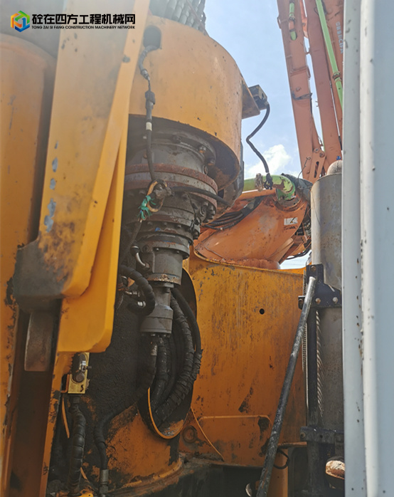 https://images.tongzsf.com/tong/truck_machine/20220630/162bd78c902537.jpg