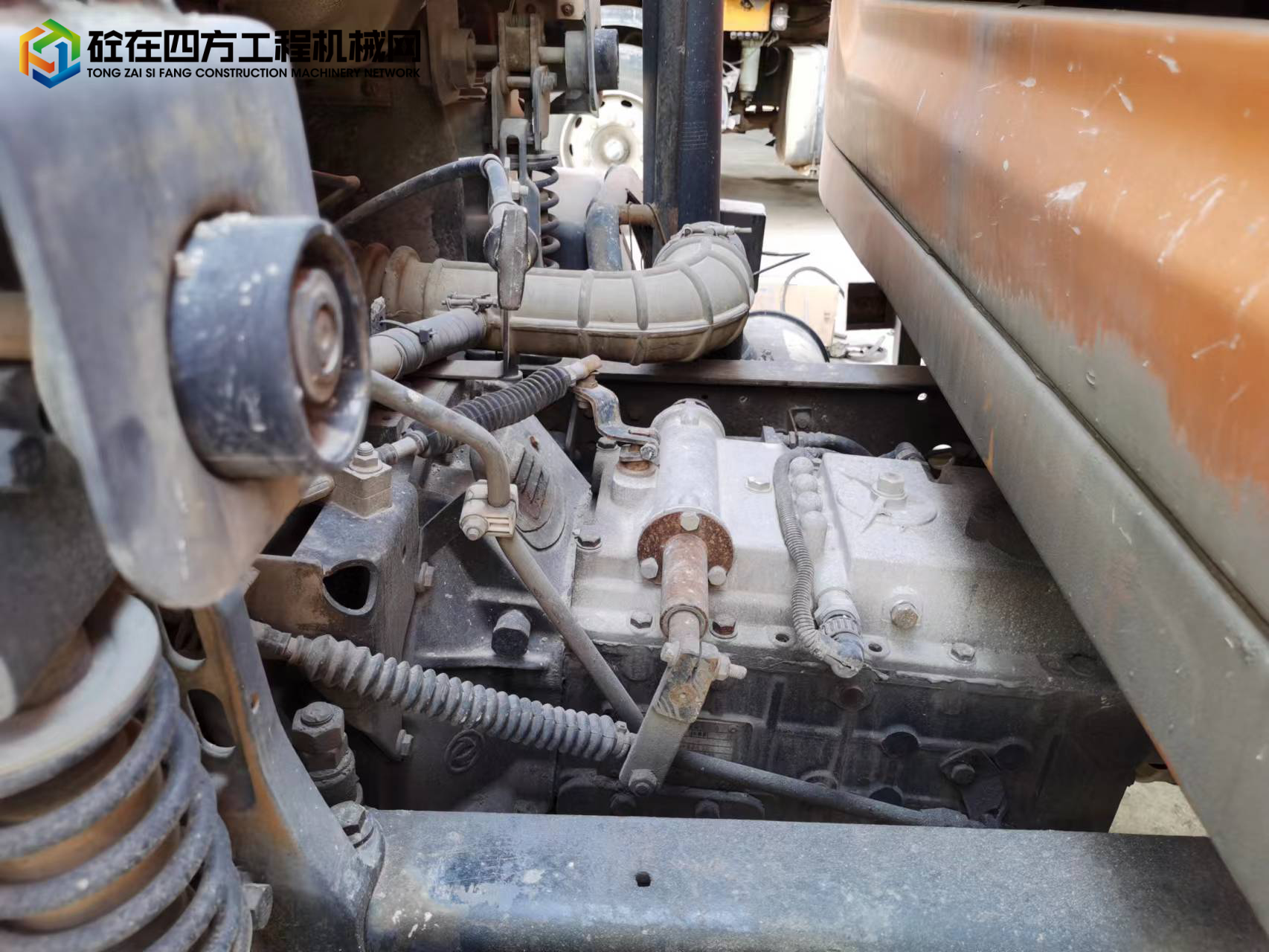 https://images.tongzsf.com/tong/truck_machine/20220630/162bd7da07cec4.jpg