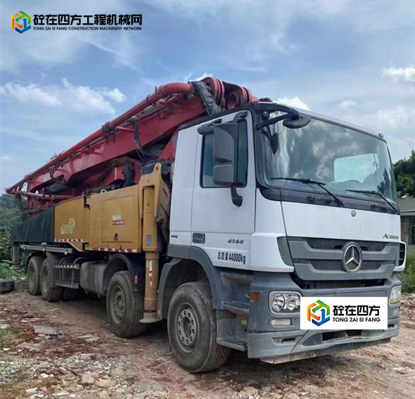 https://images.tongzsf.com/tong/truck_machine/20220630/162bd8947aa809.jpg