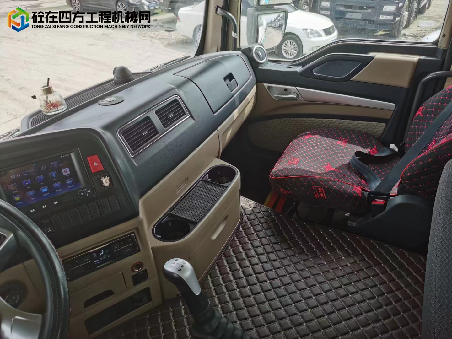 https://images.tongzsf.com/tong/truck_machine/20220701/162bec4755ee0f.jpg