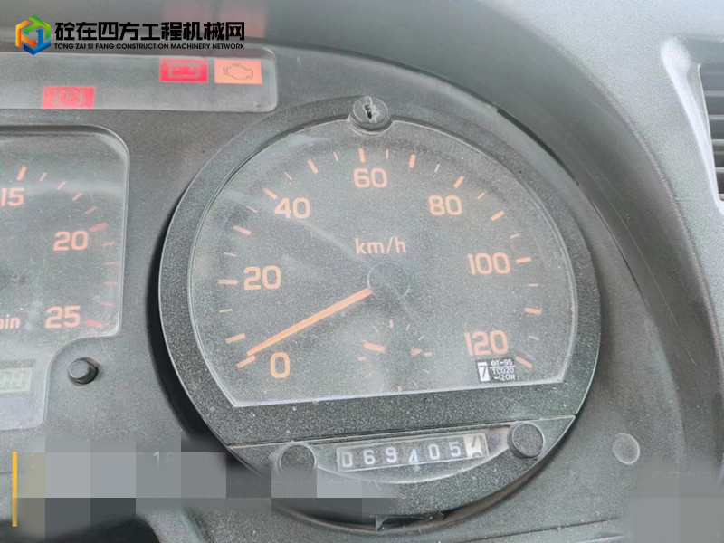 https://images.tongzsf.com/tong/truck_machine/20220705/162c392dc5d723.jpg