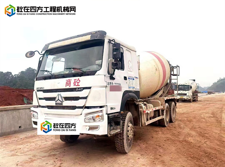 https://images.tongzsf.com/tong/truck_machine/20220705/162c3f12dd02b2.jpg